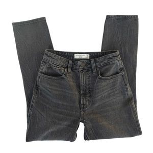 Abercrombie & Fitch The Skinny High Rise Jean 25 0s